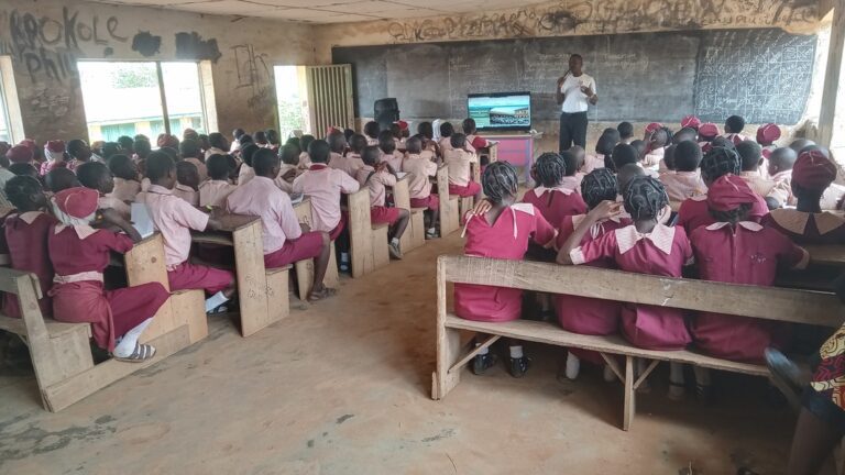 {"capture_mode":"AutoModule","faces":[]}