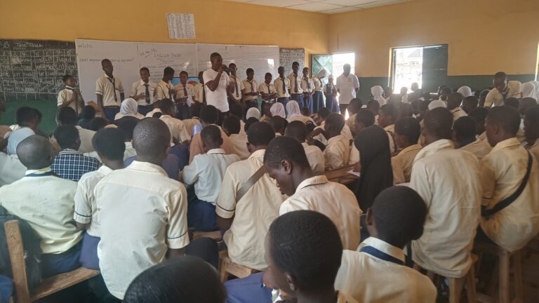 {"capture_mode":"AutoModule","faces":[]}